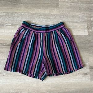 💜🪁🟠A new day  short Sz xs 🟠🪁💜